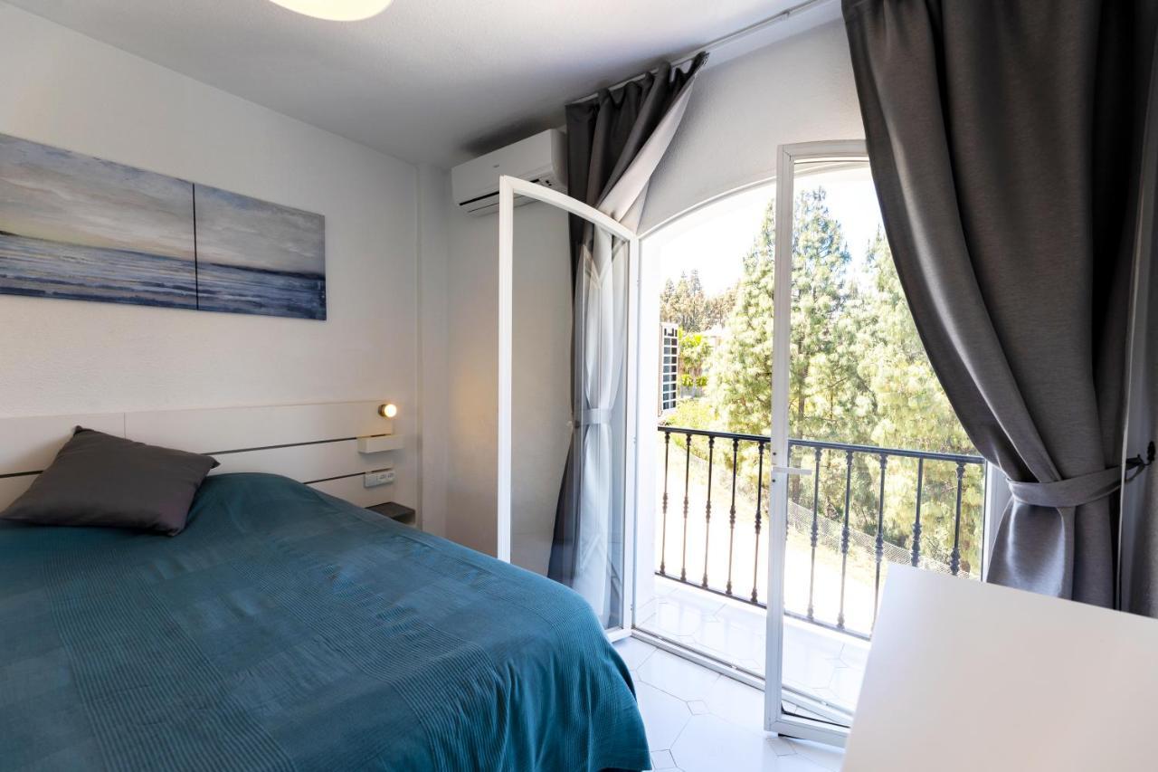 Spacious 2-Bedroom Apartment With Free Parking Sitio de Calahonda Exteriér fotografie