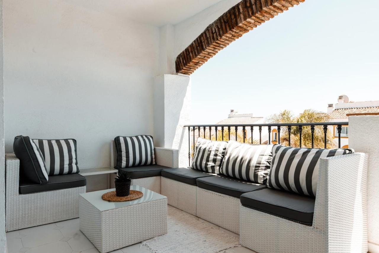 Spacious 2-Bedroom Apartment With Free Parking Sitio de Calahonda Exteriér fotografie